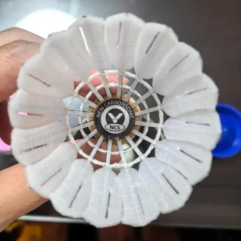 2025 الأصلي فيكتور 1 أنبوب 12 قطعة NCS Pro الكرة التحمل ، استقرار الطيران ، NCS PRO كرة الريشة الاصطناعية #6