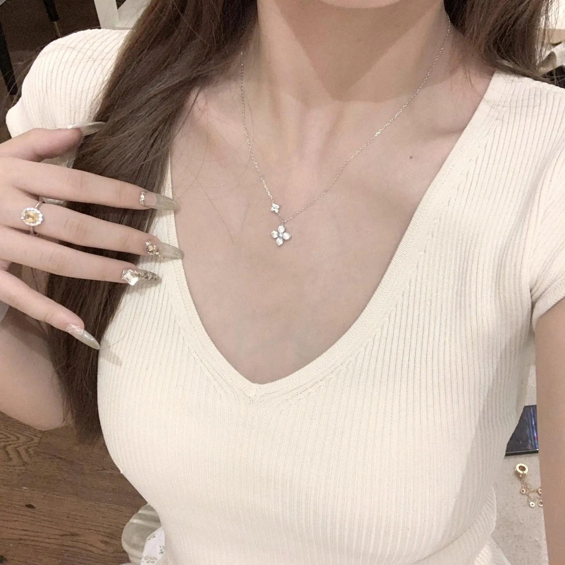 925 Sterling Silver Twin Four-Leaf Flower Pendant Necklace for Women • Platinum-Plated Zircon Inlay • Korean Fresh Sweet Aesthet