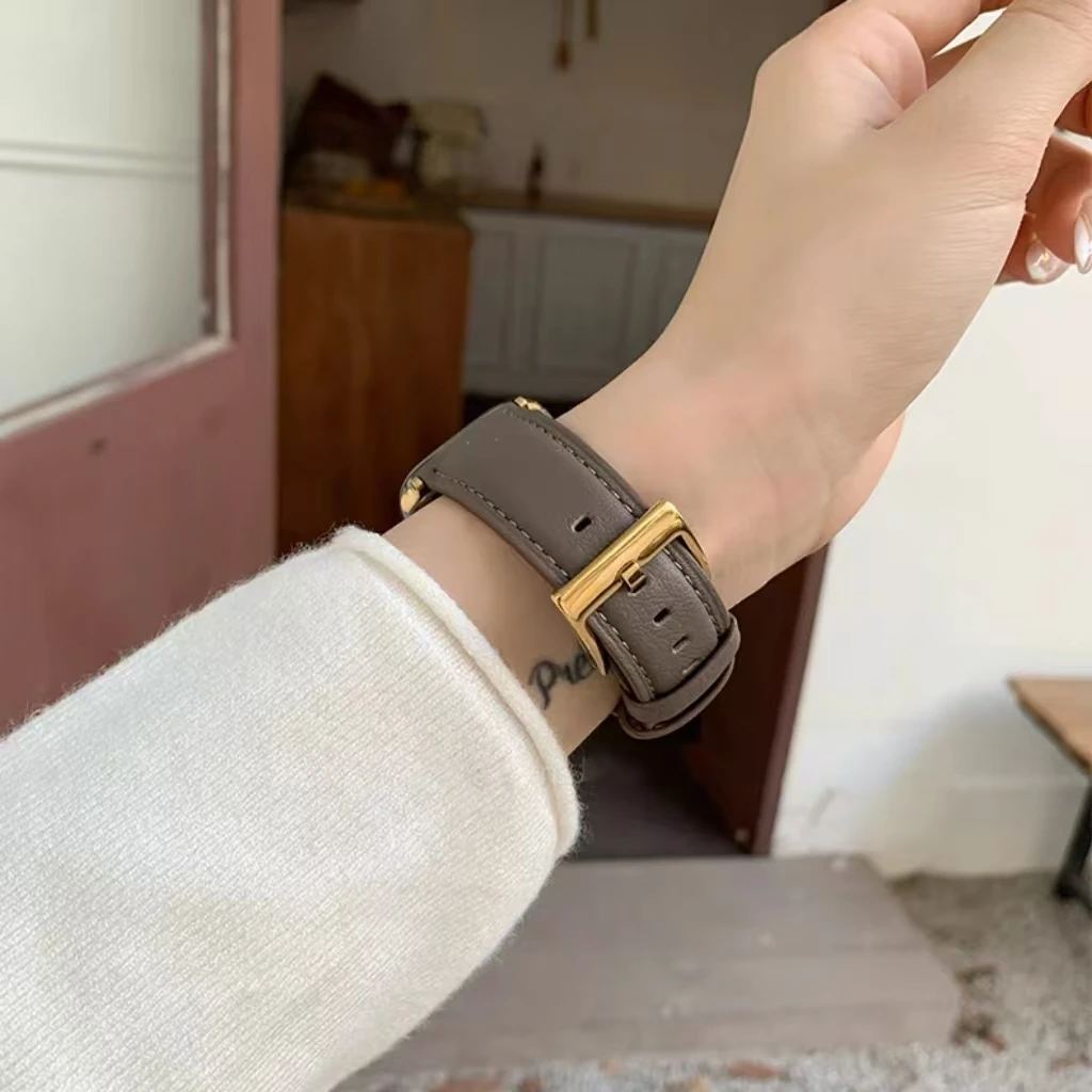 Leather loop Correa For Apple Watch band women Series 10/9/8/7/6/5/4/3/2/1 SE 38mm 40mm 41mm 42mm 44mm 45mm 46mm 49mm Strap