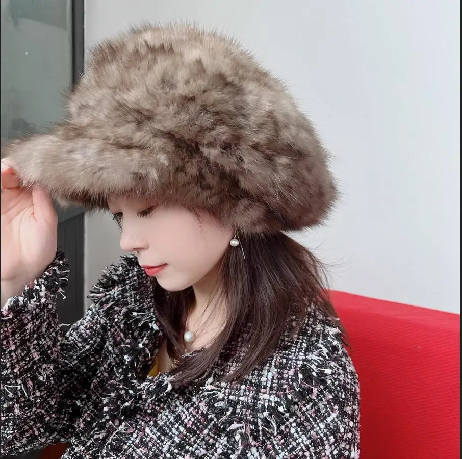 New Casual Women Beret Hats Real Sable Fur Cap Fluffy Soft Knitted Mink fur Female Luxury Warm Winter Cap