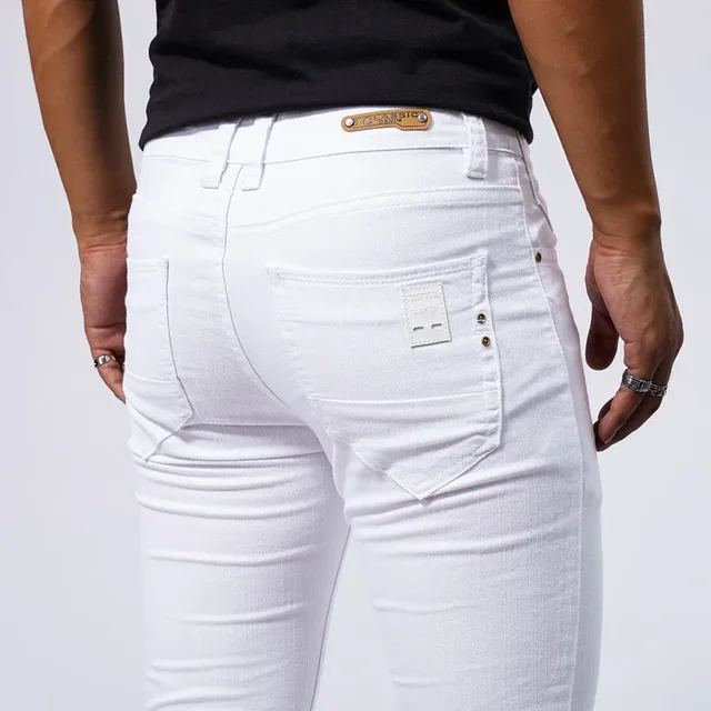 Męskie białe dżinsy na co dzień Nowe spodnie dżinsowe Wygodna moda Rozciągliwe proste spodnie Slim Fit Odzież męska Streetwear