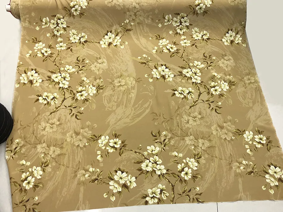 Designer Cloth 30 Momme Heavy Crepe Silk Fashion Cloth White Small Flower Spray Painting Silk Fabric Dress DIY