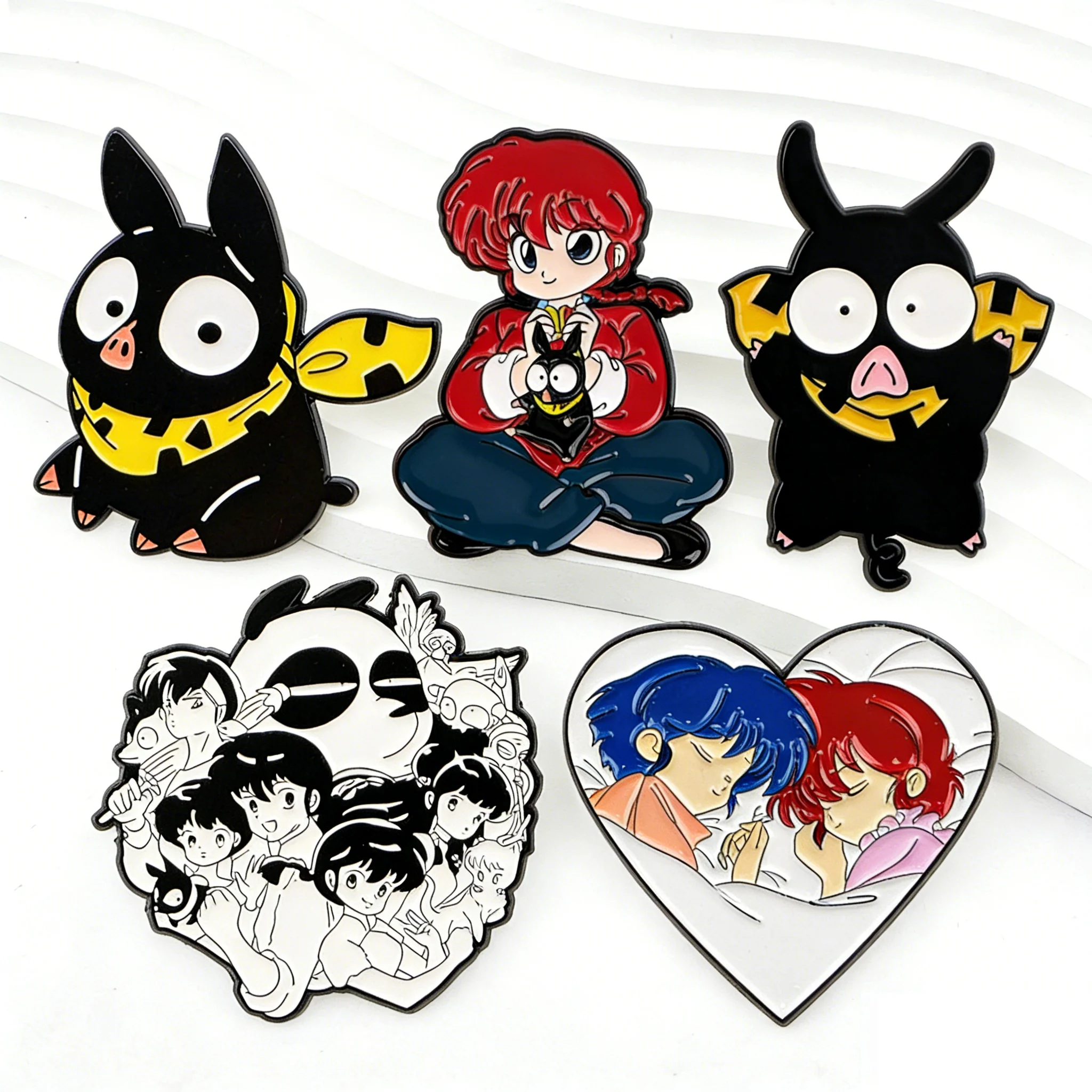 

Cute Pig Enamel Pins Cartoon Girl Badge on Backpacks Brooches For Jackets Clothing Bag Decoration Fans Collection Gifts