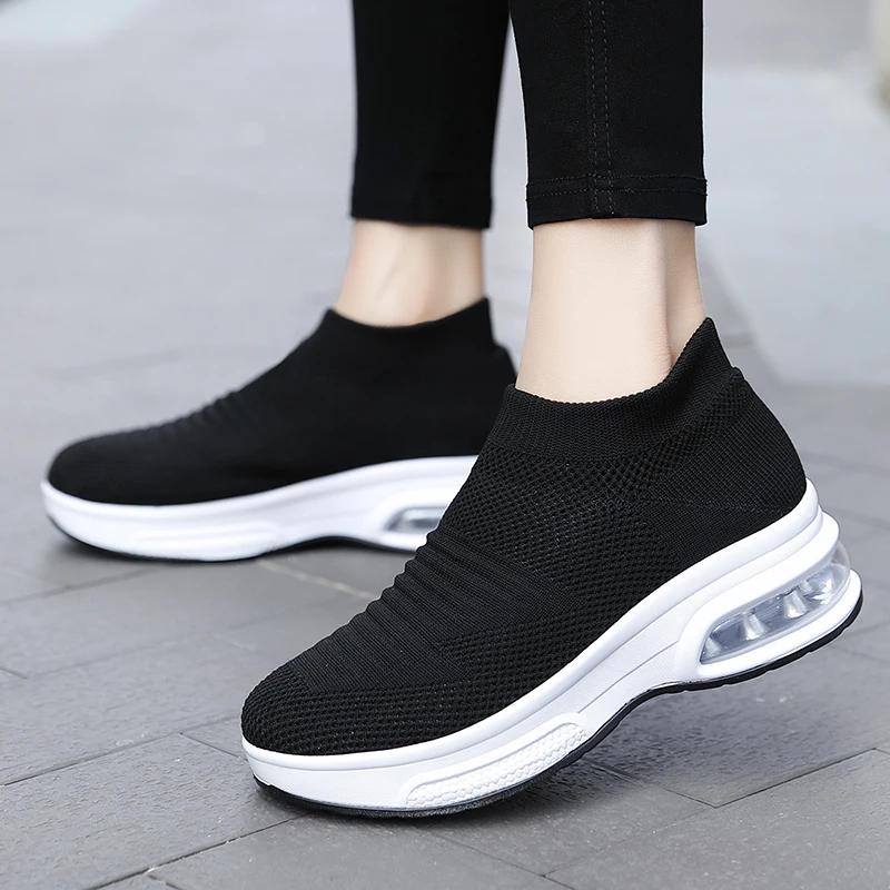 

Womens Sneakers Slip on Shoes Women Platform Casual Breathable Socks Shoes Cushion Outdoor Women Vulcanize Shoes Mules Soft