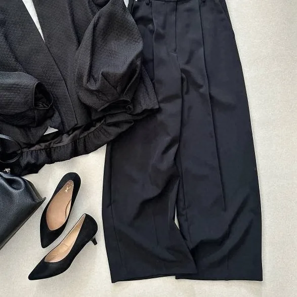 ชุดเซ็ตสองชิ้น เสื้อแจ็คเก็ตแขนทรงโคม คอกลม ทรงหลวม กางเกงขายาว สปริง 2025