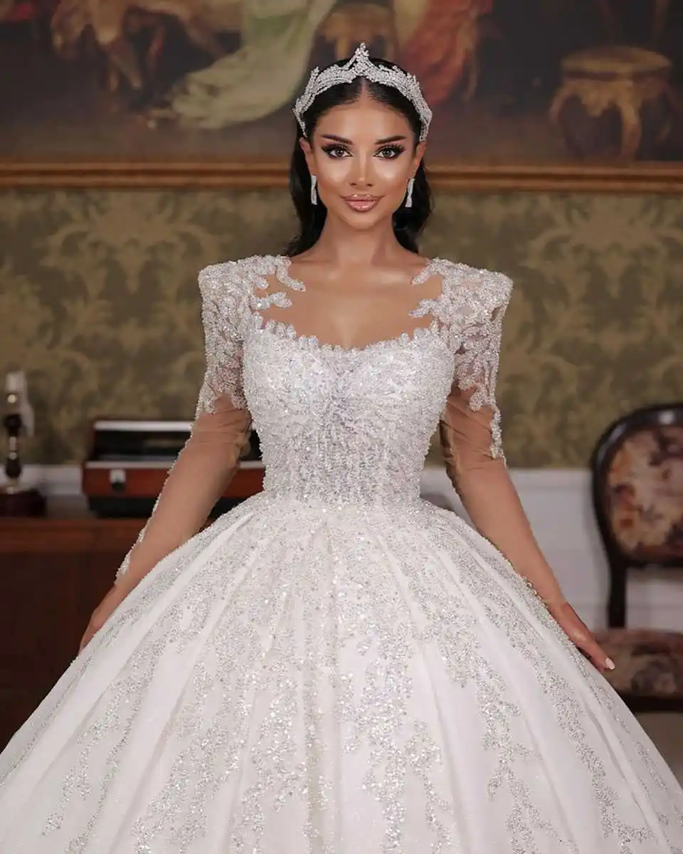 Elegant Ball Gown Wedding Dresses Long Sleeve Square Lace up Appliques Sweep Train Bridal Gowns Chic Customized