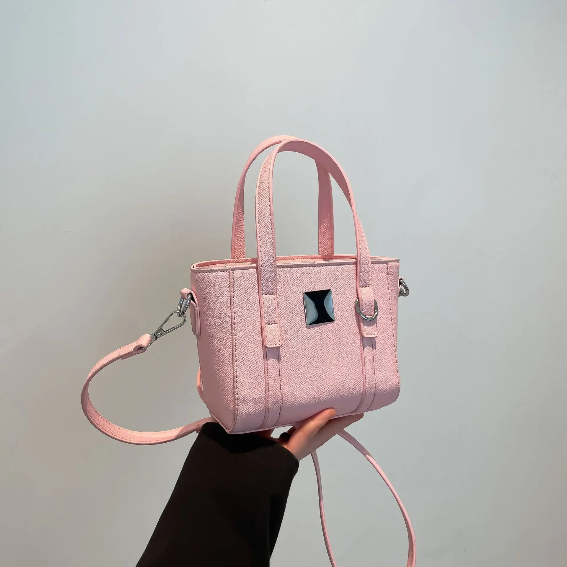 حقيبة يد بطبعة راحة اليد لعام 2025، للنساء صيف جديد حقيبة كتف محمولة باليد متعددة الاستخدامات أنيقة