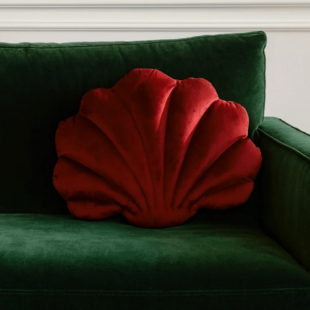 Creative Dutch Velvet Shell Cushion Skin-friendly Breathable Sofa Waist Pillow Soft Comfortable Car Cushion Living Room