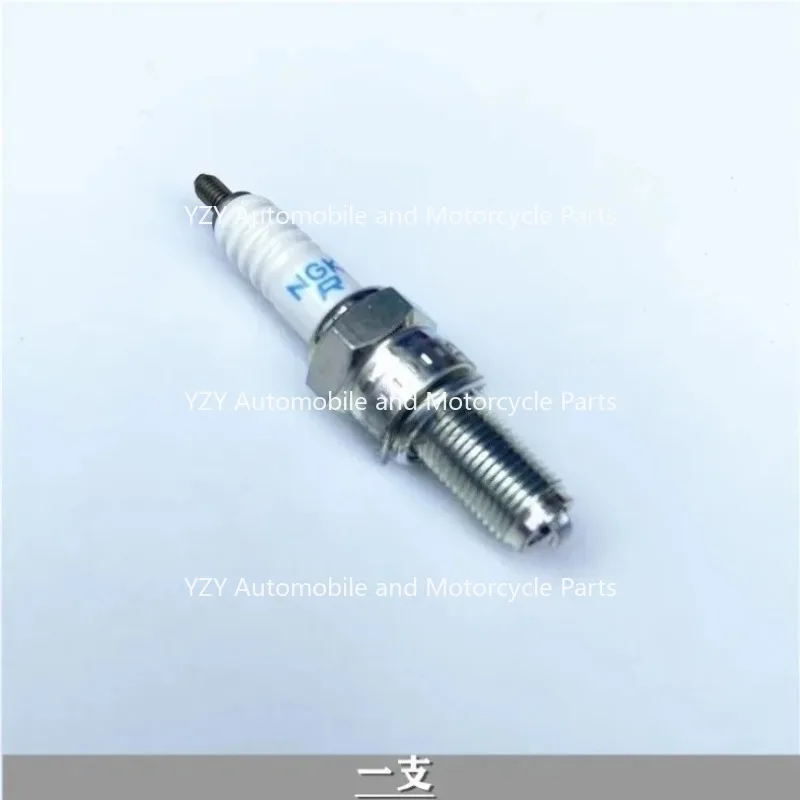 

1PC Spark Plugs For Benelli Leoncino 250/500 BJ500 BJ500GS