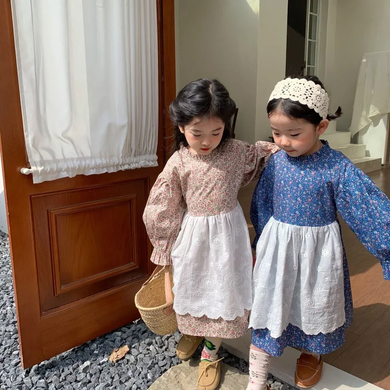 Korean Children's Clothing Girls Hollow Embroidery Splicing Floral Children's Dress Spring and Autumn New Princess Dress