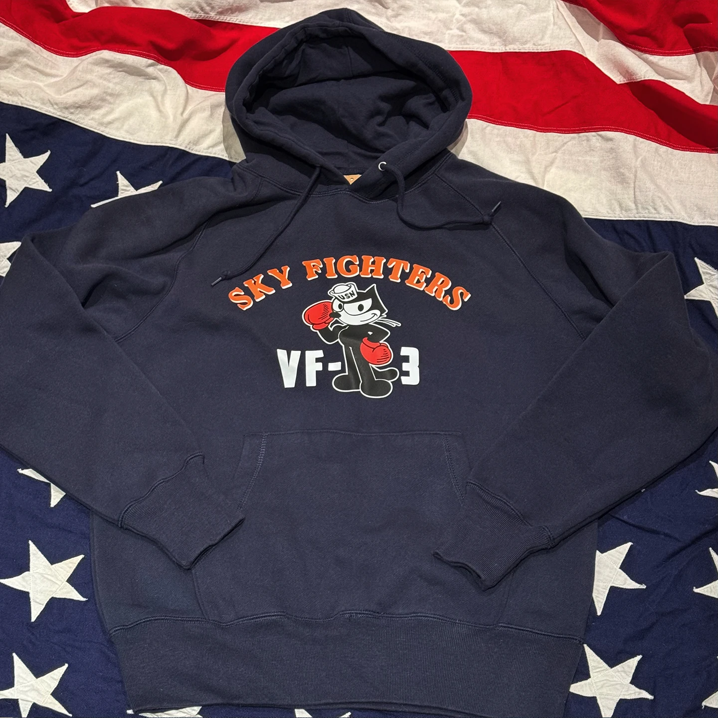 

Retro Military Style Fleece Lined Hoodie Couple Matching Unisex Pullover Sweatshirt Polyester Fabric Daily Wear Pattern