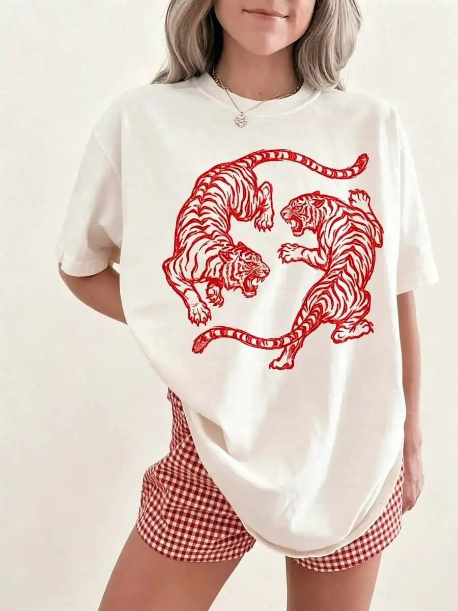 Japanese Fighting Tiger Tattoo Retro Vintage Animal Art Tiger Lover Graphic T‑Shirt Crew Neck Short Sleeve Street Casual Tee