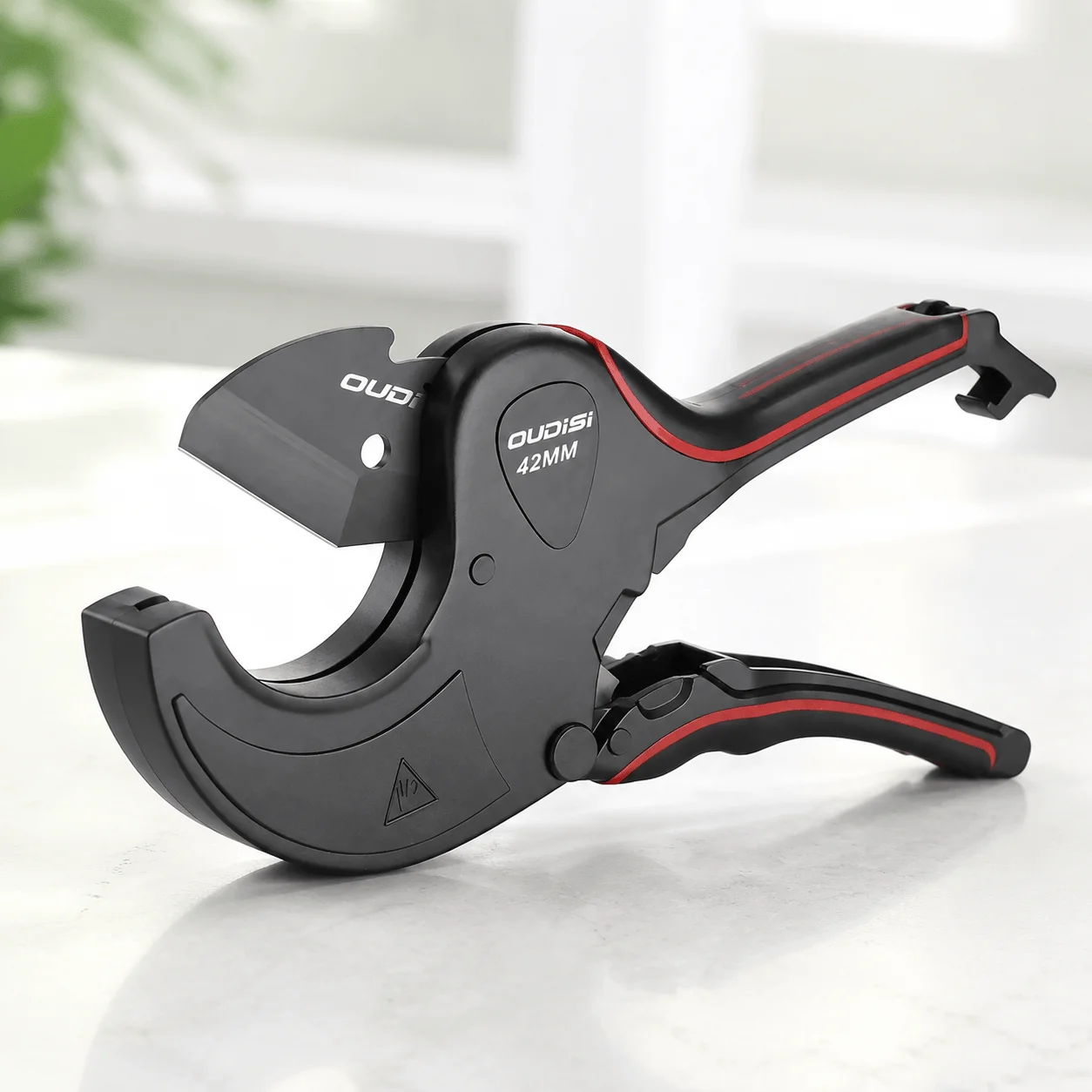 PVC Pipe Cutter Ratchet Tube Cutter SK5 Blade For PEX Plastic Aluminum Pipes Pro Plumbing Tool Heavy Duty Ergonomic Grip Handle