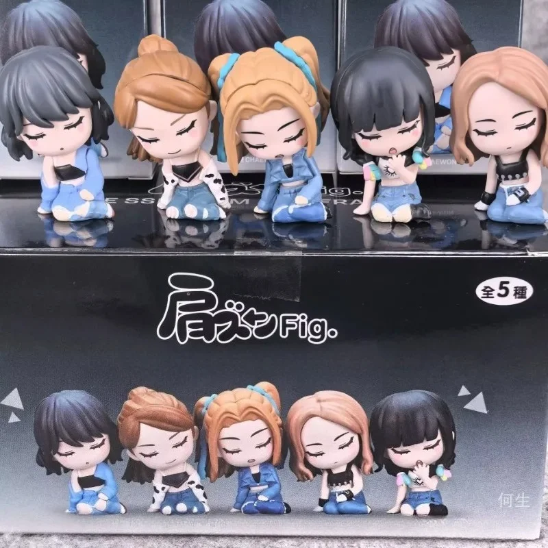 

Korean Girl Group Blind Box Toys Anime Figure Sleeping Sitting Pose Shoulder To Shoulder Model Doll Collect Ornaments