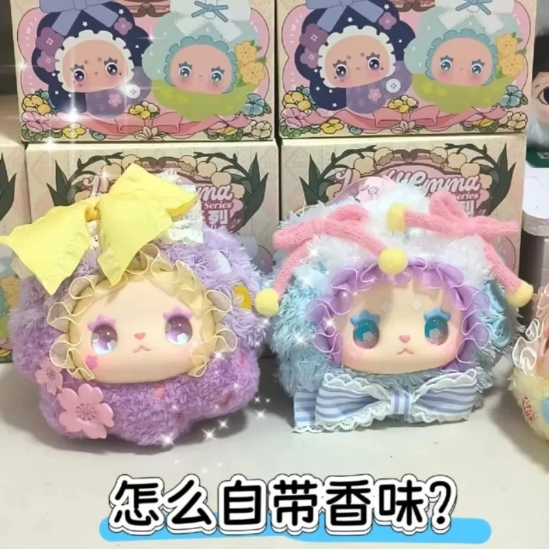 Hot Sale Lovely Emma New Year Flower Series Blind Box Vinyl Collect Cute Backpack Pendant Desktop Ornament Mysterious Box Gifts