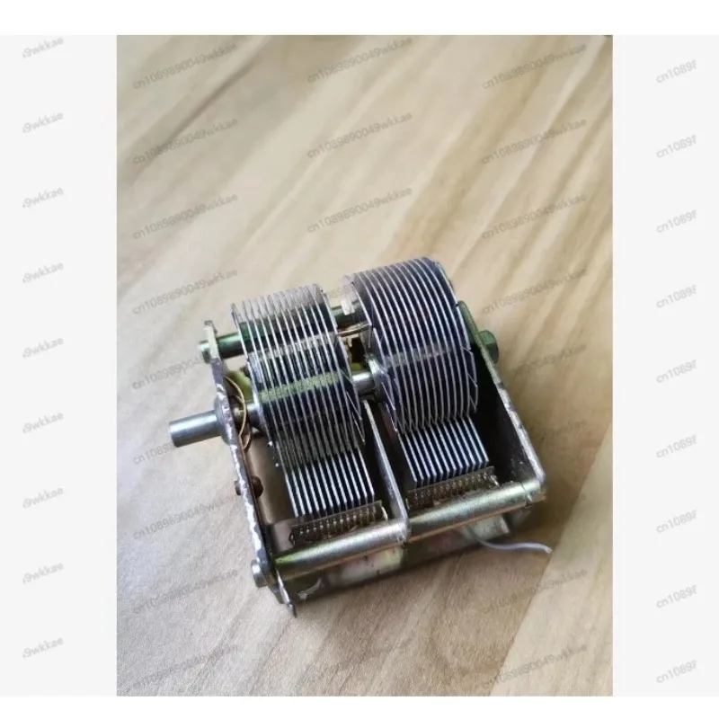 

Дифференциальный конденсатор двойного подключения 290P 250P, электронный компонент