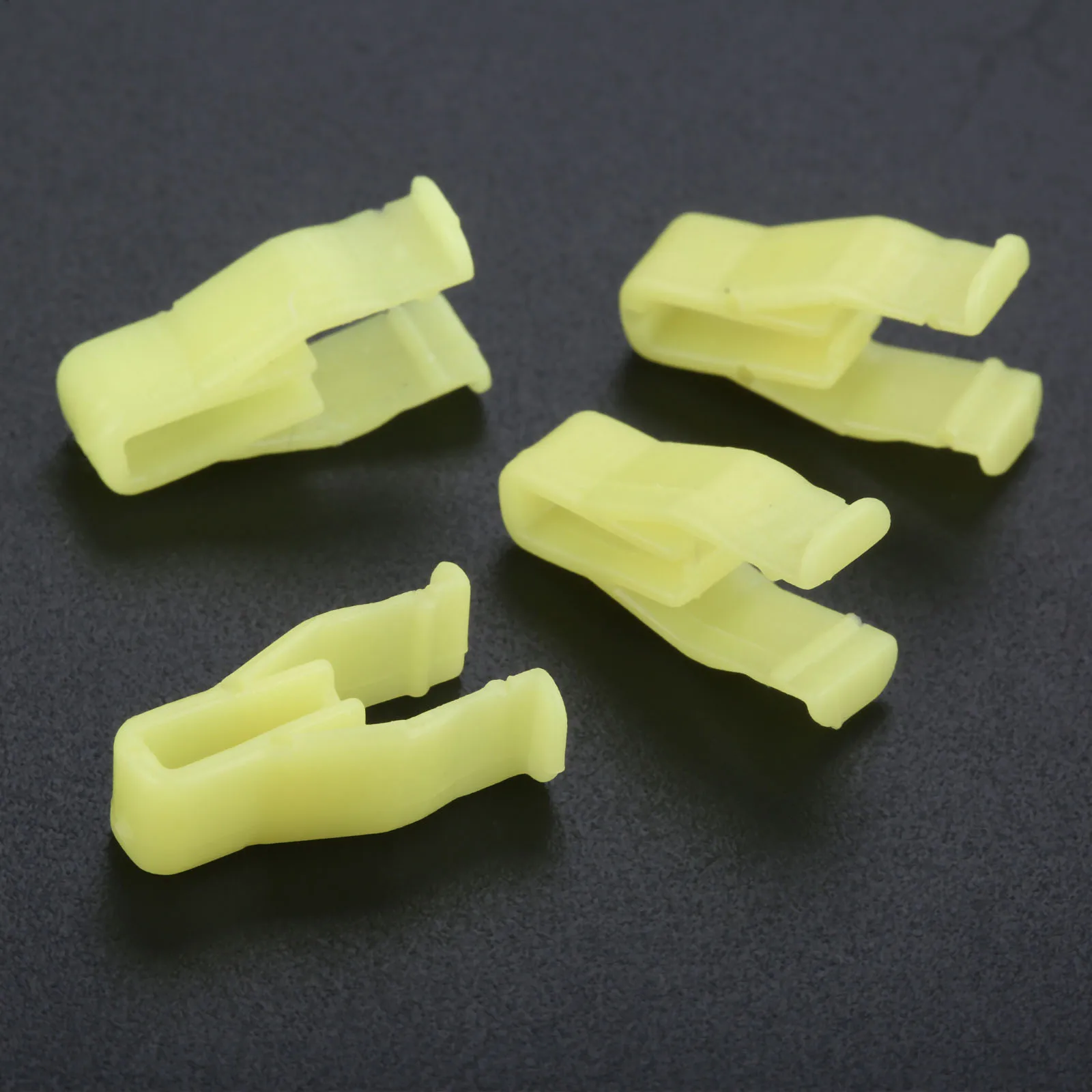 Clips de fixation universels en plastique pour tableau de bord, panneau de commande de voiture, lecteur CD, HE08, jaune, 50 pièces