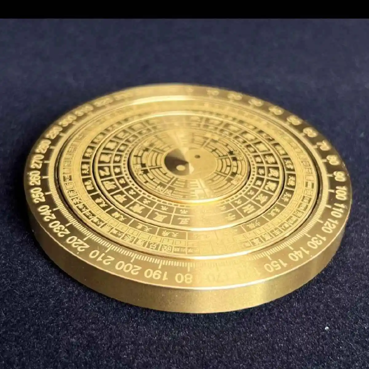 bussola-tai-chi-in-ottone-a-doppia-faccia-gadget-antistress-portatile-ornamento-di-alta-precisione-con-asse-rotante