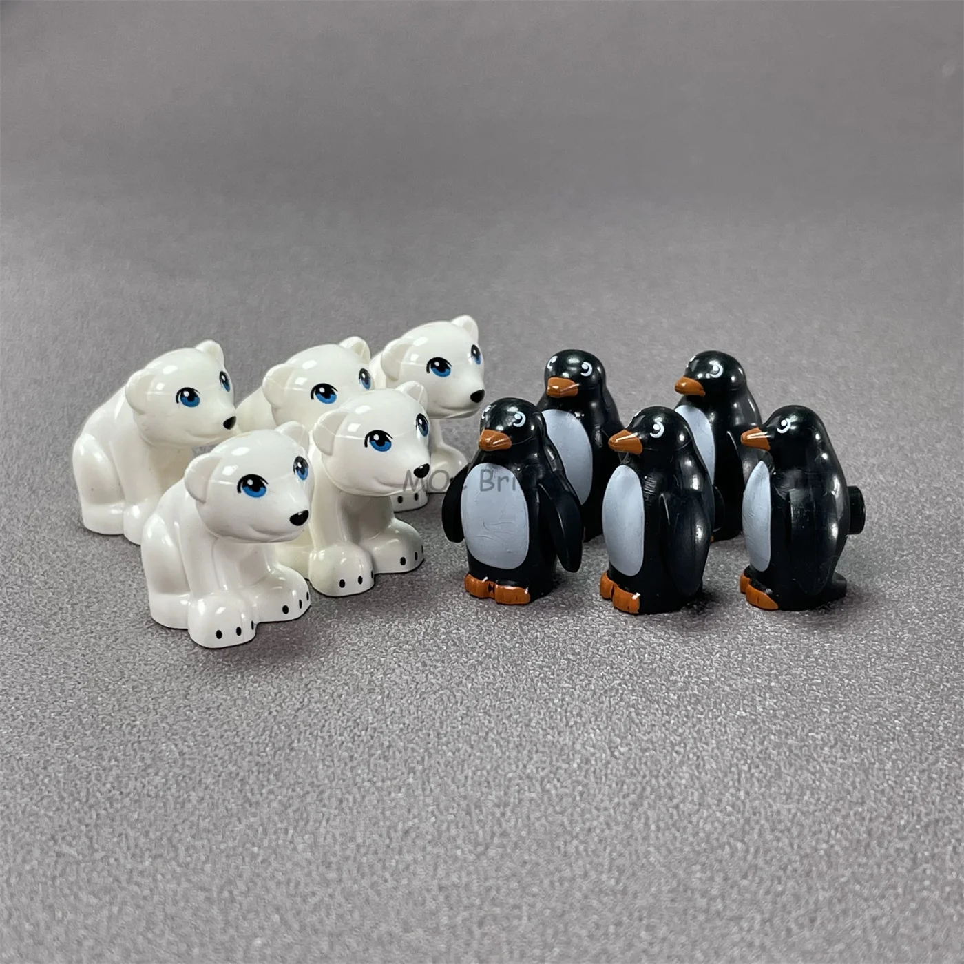 MOC Bricks Ice Animal North Pole Series Polar Penguin Igloo Luminous House Model City Educational Building Blocks Toy Kids Gifts