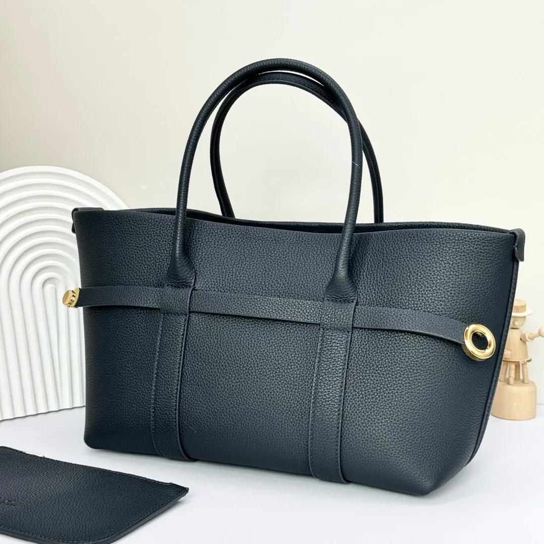 Loro  Calfskin Ghiera Shopper Handbag