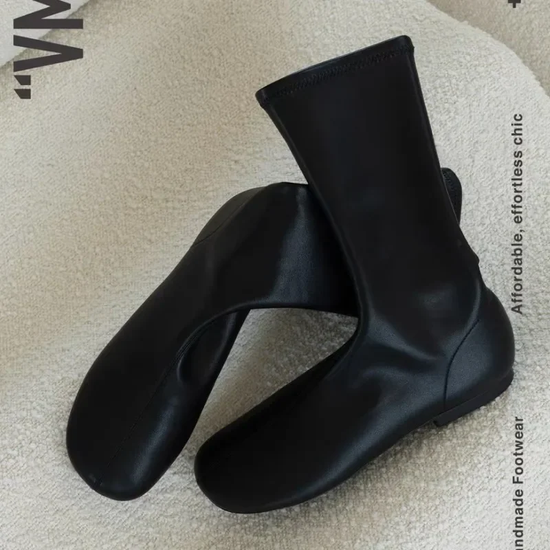 Flats Vrouwen Chelsea Laarzen Lopen Rits Trend Schoenen Winter 2024 Mode Nieuwe Enkellaarsjes Casual Goth Punk Mujer Moto Botas