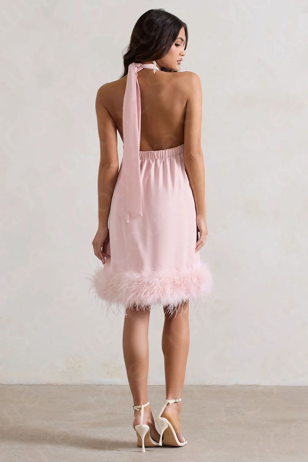 Latest Blush Pink Feather Dress Cocktail Dress Short Homecoming Gowns Halter Neck Pageant Dress Open Back Party Gown Knee Length