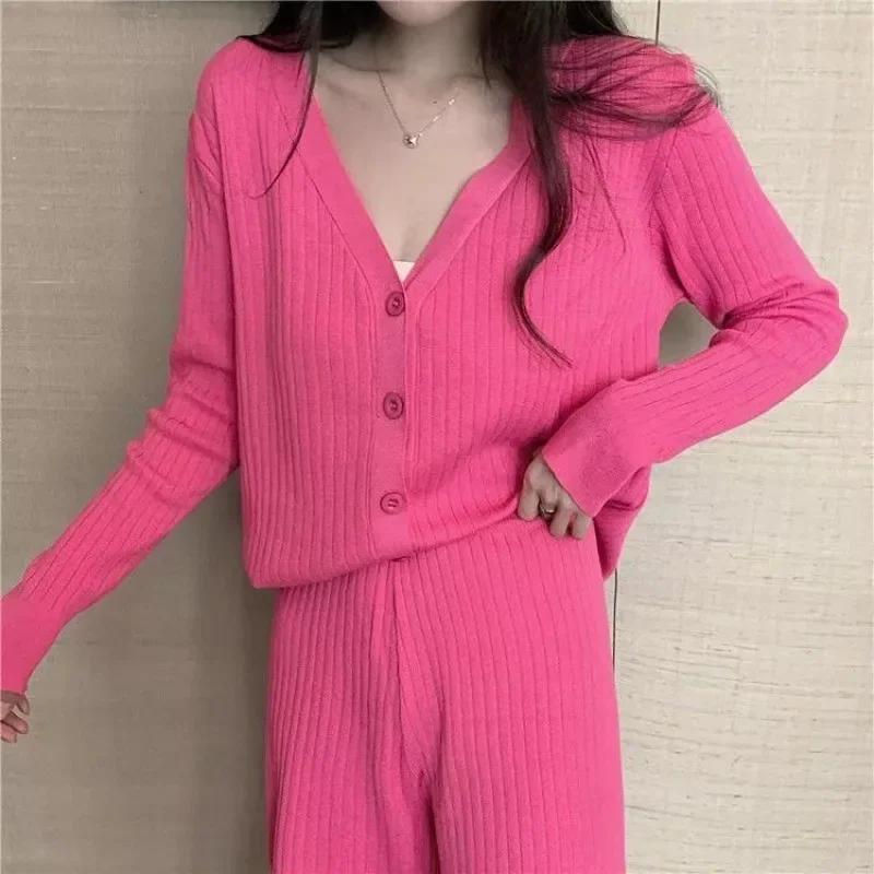 Knitted Suit V-neck Fallow Wide Leg Pants Look Slimmer Two-piece Ms. Loungewear Can Be Worn Outside Spring and Autumn New Style