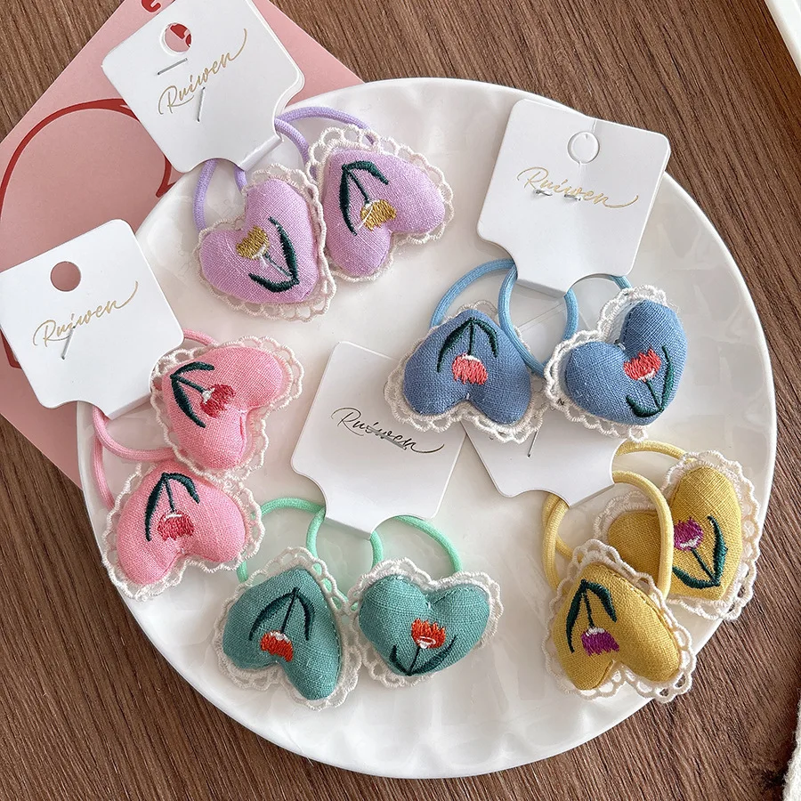 甘いガーリーレーストリム刺繍ハートふわふわシュシュ生地ヘアネクタイ韓国スタイルのヘアアクセサリー