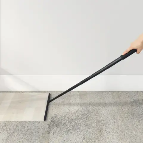 Teleskopisk duschskrapa för glasdörrtorkare med lång hållare, badrumsspegeltorkare, glasrengöring 10 best sales teleskopisk fönsterputsare - №5