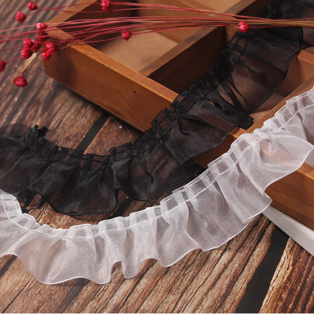 

4cm Snow Yarn Pleated Lace Home Textile Slippers Craft Clothing Accessories Frill Lace Trim