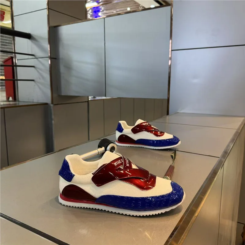 

Универсальная удобная повседневная обувь одного цвета, дышащая универсальная легкая нескользящая новая мужская обувь на шнуровке для подростков