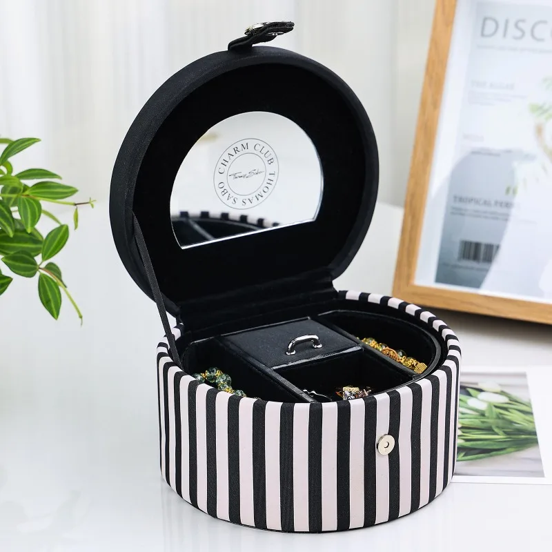 

Модная шкатулка для украшений: браслеты, серьги, ожерелья. Дорожный портативный футляр для хранения с зеркалом, двухслойный.