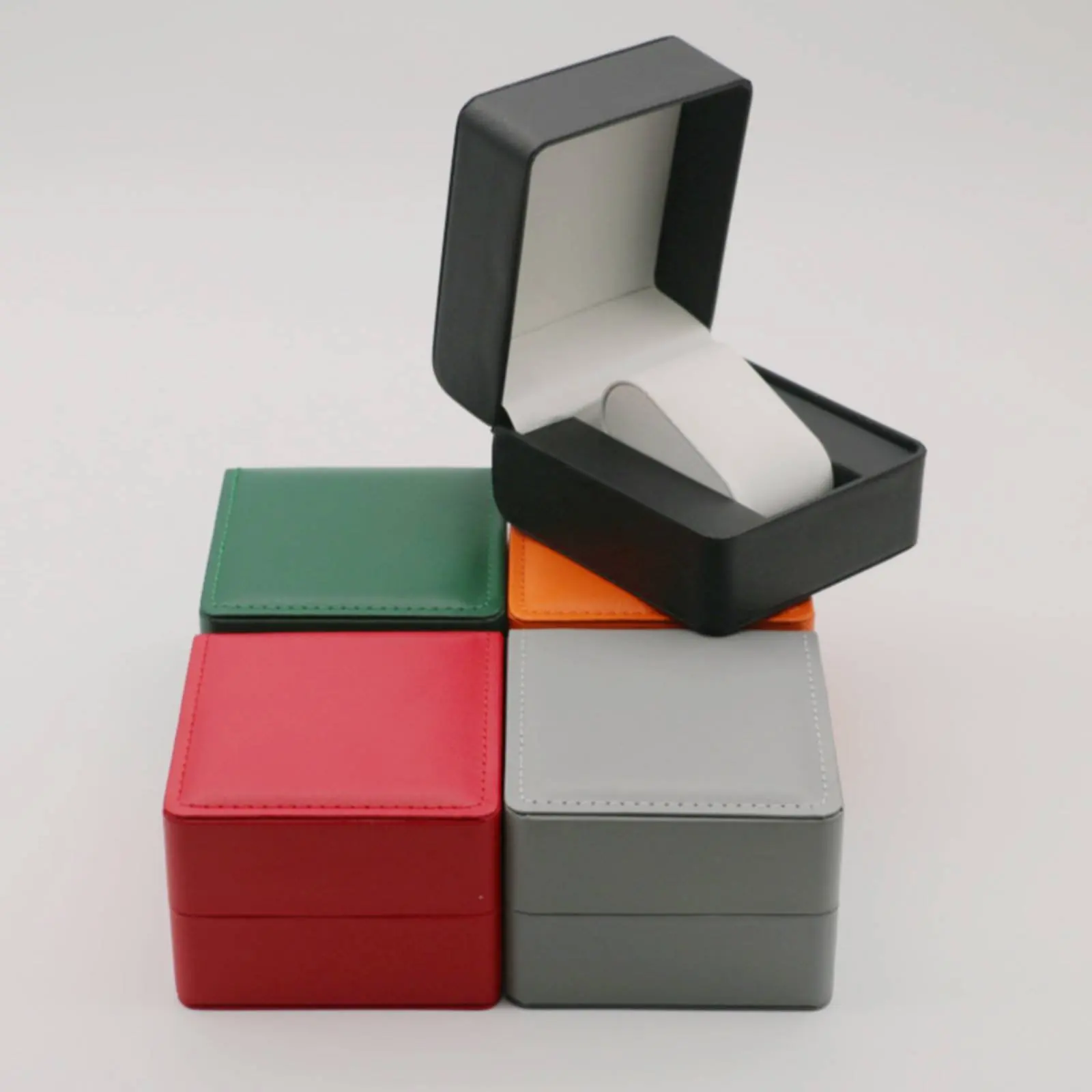 

PU Leather Watch Box Matte Finish Flip-Top Watch Case Luxury Wristwatch Box Hot Stamping Custom Logo