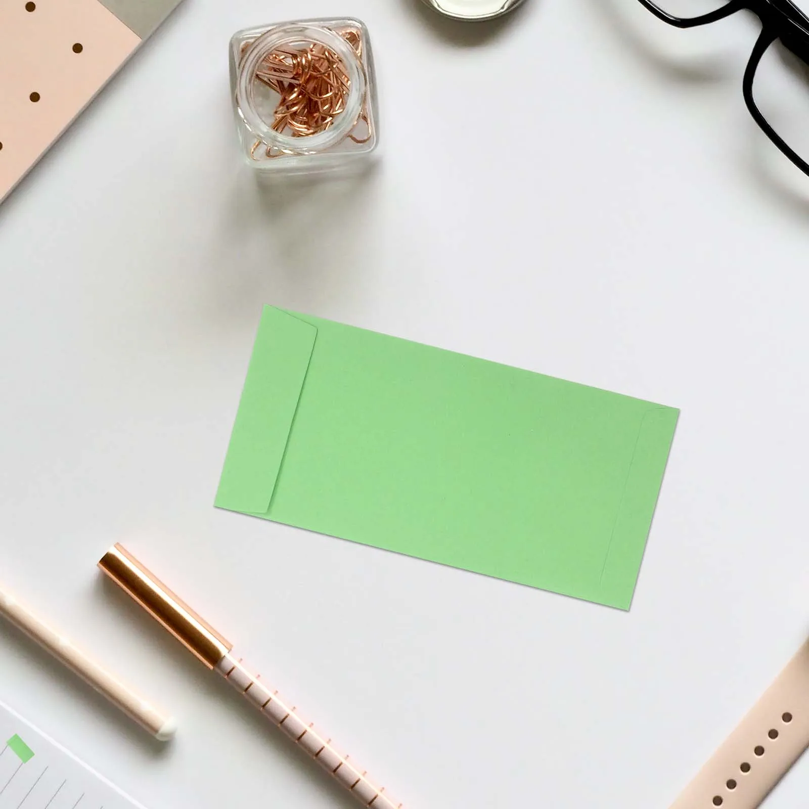 

60pcs Kraft Paper Envelopes Green Self Seal Business Security Large Capacity Multifunctional Coin Storage Invitation for Small