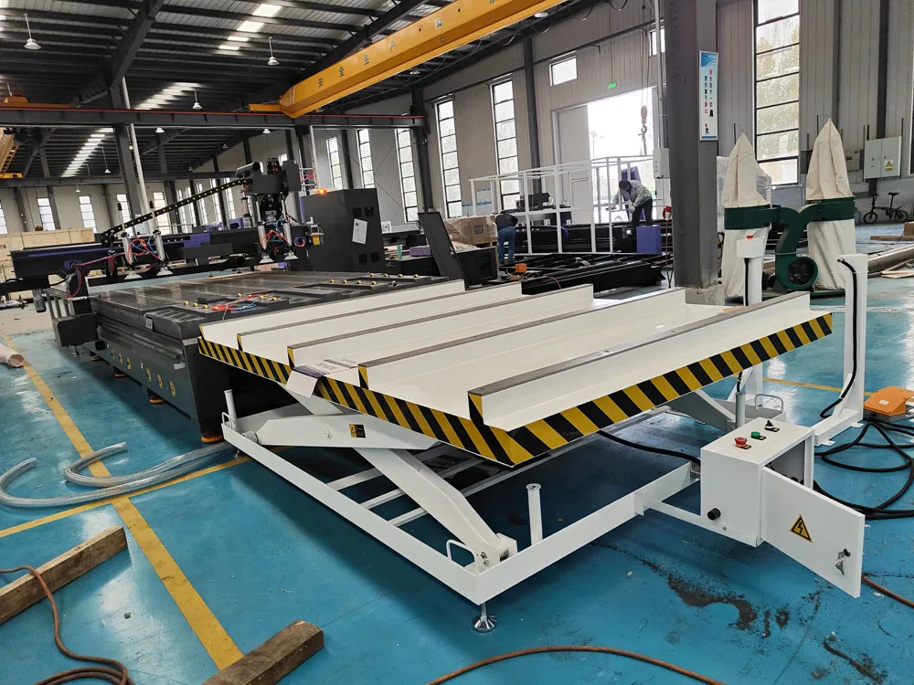 AccTek Cnc Router 2100*3000mm with Auto Feeding Systerm Included for Furniture Wooden Board Cutting Engraving