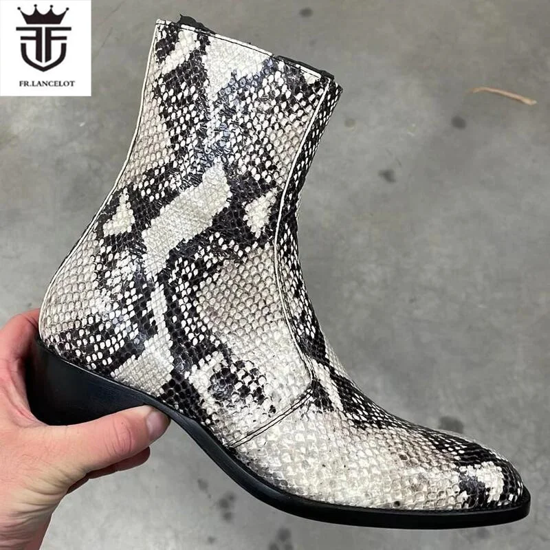 2024 Fashion Snake Skin Print Leather Chelsea Boots Men Snake Patter leather Boots men\'s booties Side Metal Zip knight shoes