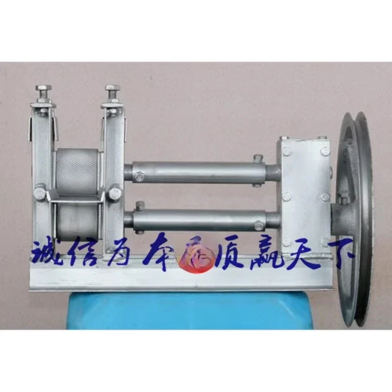 Bamboo Breaking Machine Bamboo Cutting Strip Splitting Machine Bamboo Strip Layering Machine