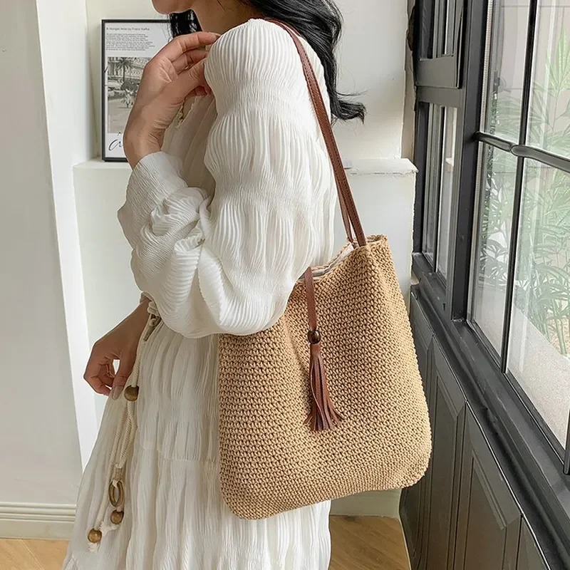 Bolso de mano de paja con borlas, tejido a mano con hilo de algodón, gran capacidad, bolso de hombro para mujer, para playa, vacaciones y viajes