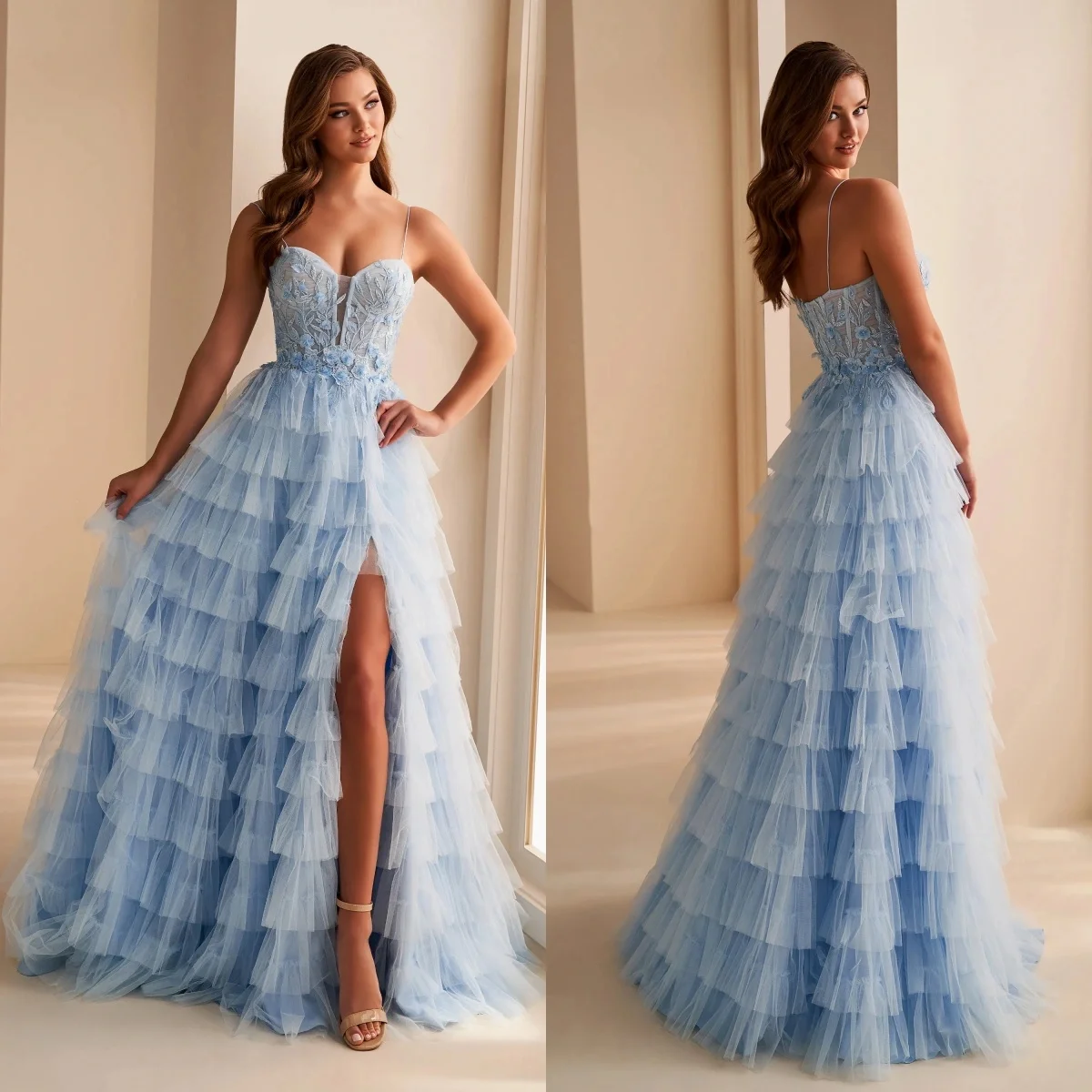 

Romantic Tulle Prom Dresses Lace Appliques Sleeveless Evening Gowns Sexy Side Split Tiered Ruffles Girls Wedding Guest Dresses