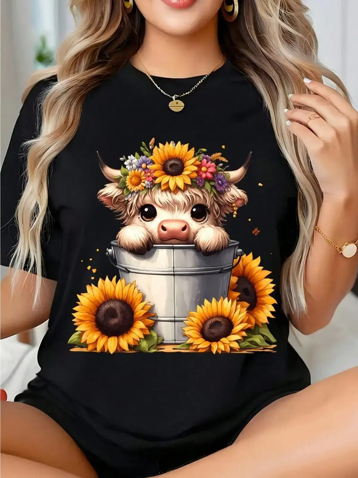 Fun Humorous Print T-Shirt - , Crew Neck With Whimsical Print | Ideal For Casual Wear, Gardening, Black & White, Perfect For Halloween, Christmas, Thanksgiving, Birthday Gift For Men & Women,Breathable And Comfortable Short-Sleeved Round-Neck Top,