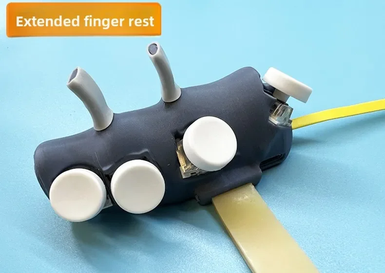 Tablet ipad point continuous gamepad button six fingers eight fingers ten fingers flying fish V8 controller