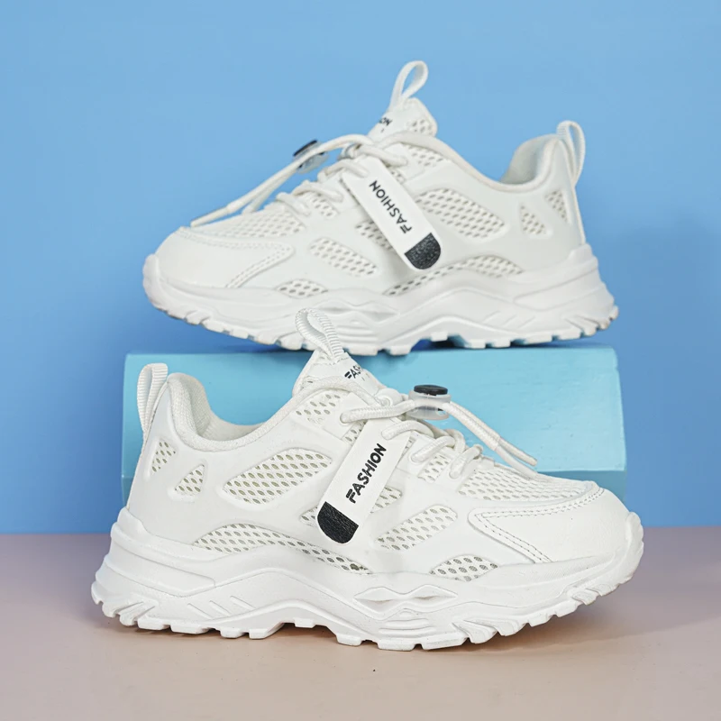 

A pair of children's four-season mesh sports shoes, wear-resistant, comfortable, soft leisure shoes, size 28-37，DW-FS-2218