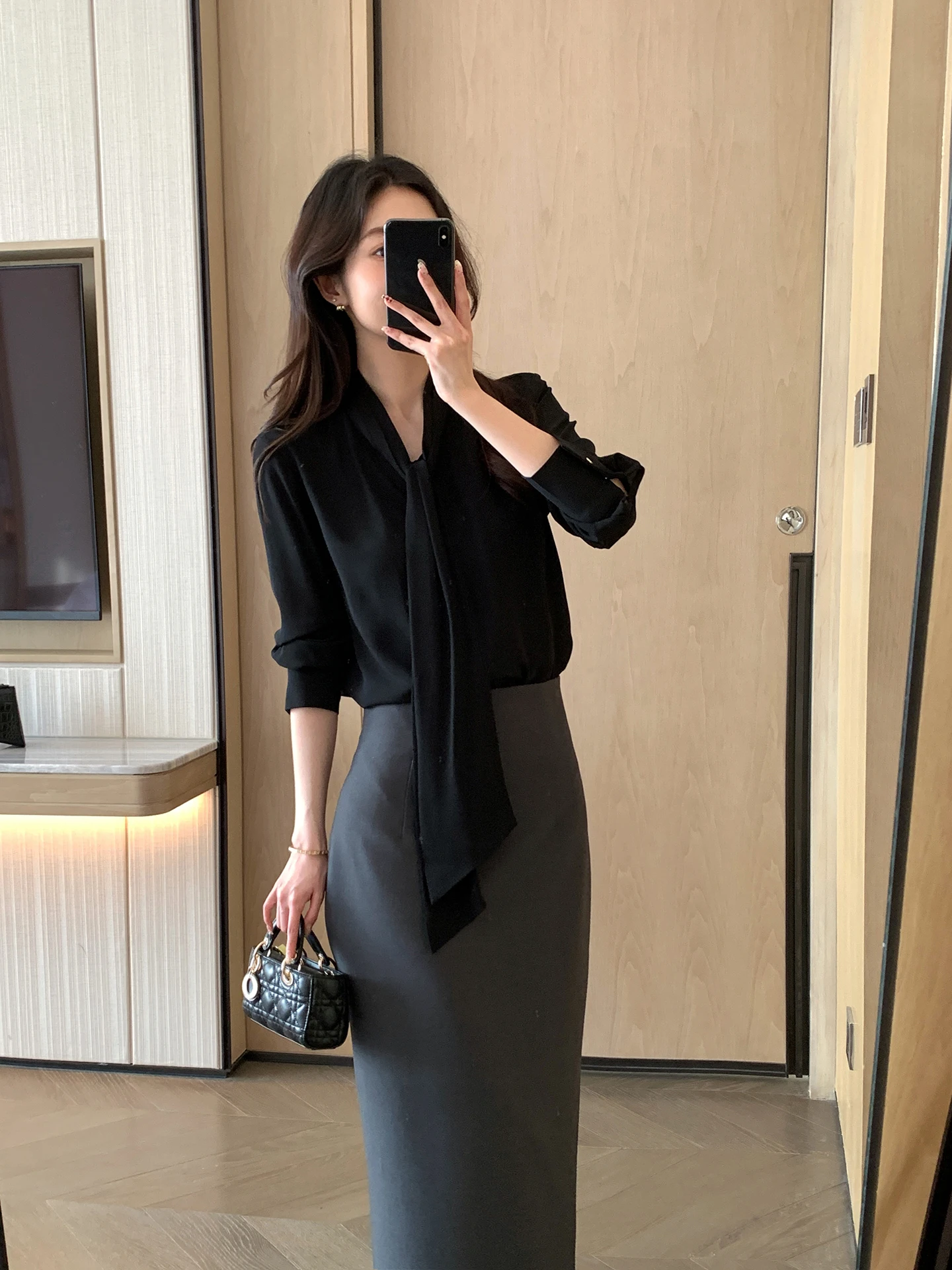 

Faionable Slimming Spring 2026 Women's irt Skirt Set Ele Personali Two-Piece Suit Long Sve Student Work orm