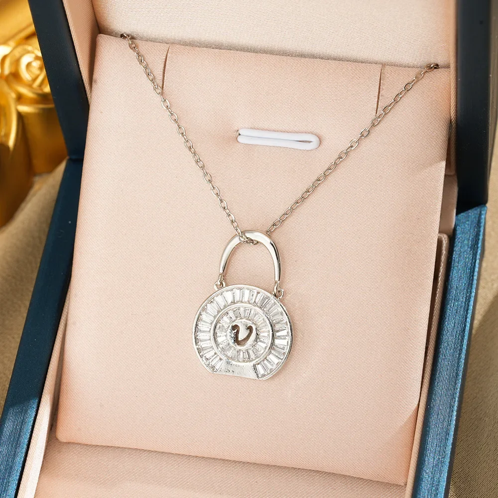 

Micro-inlaid handbags, collarbone chains, Japanese and Korean fashion bags, necklaces, simple and niche styles for women