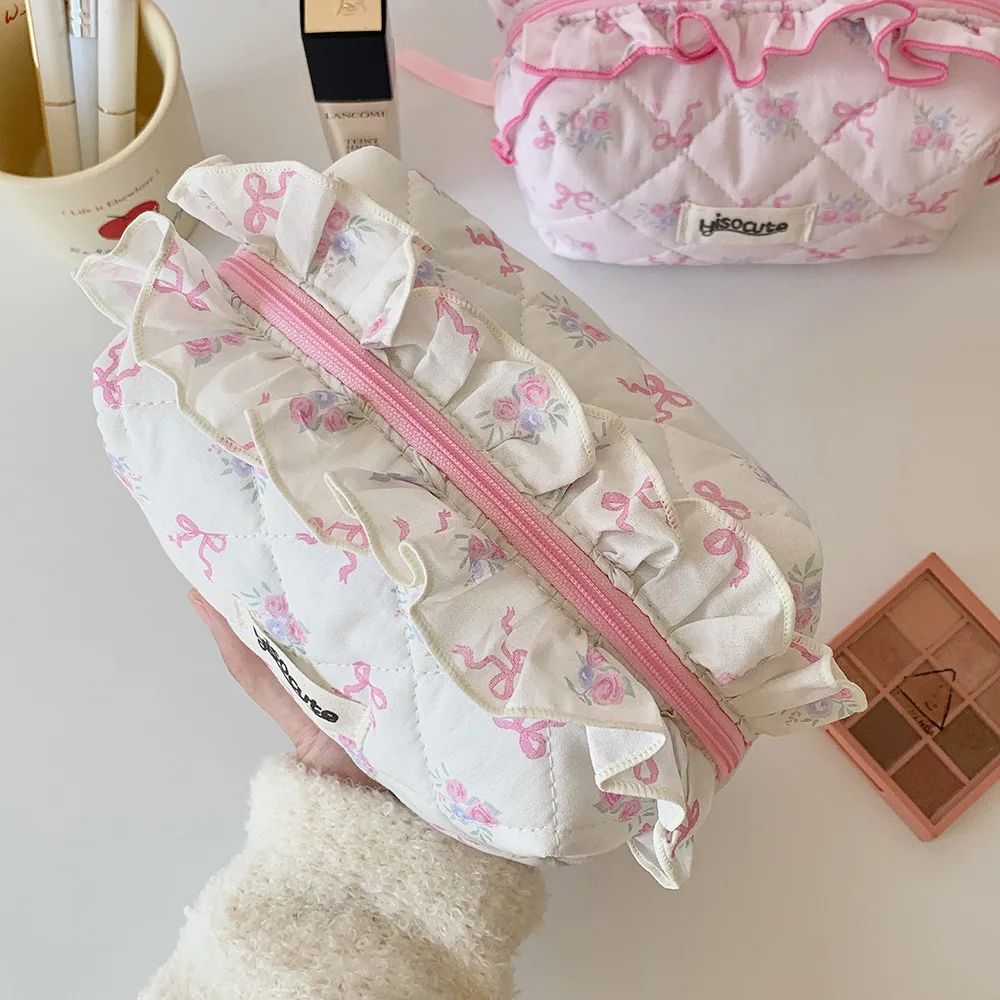 Tas Rias Katun Quilting Bunga Pita Lucu Tas Tangan Kain Wanita Organizer Kosmetik Ritsleting Wanita Kotak Perlengkapan Mandi Portabel untuk Anak Perempuan