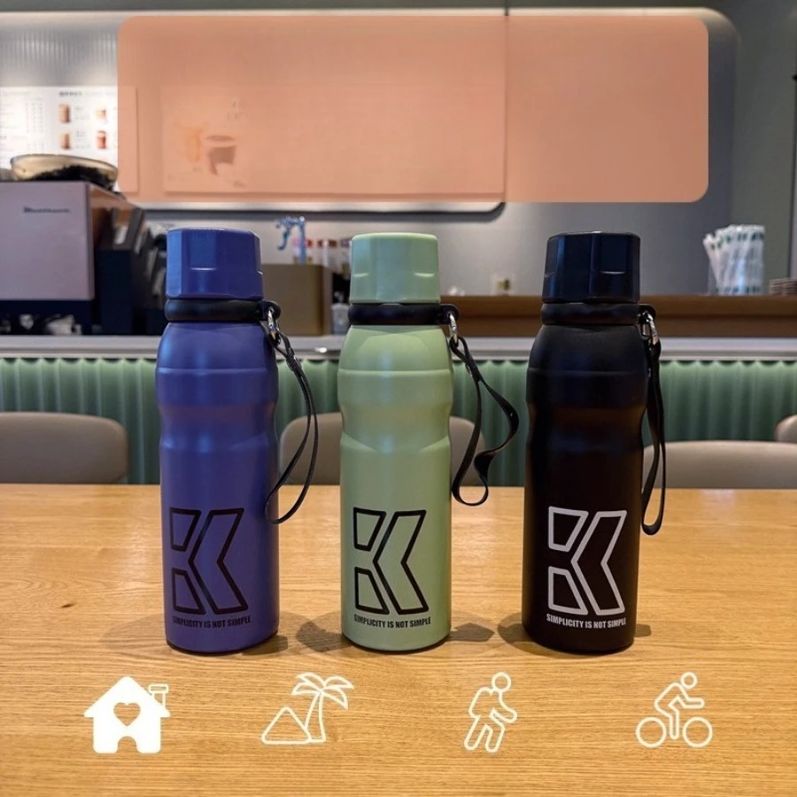 

New cycling leisure advanced sense of insulation cup large capacity outdoor mountaineering sports portable handheld water bottle