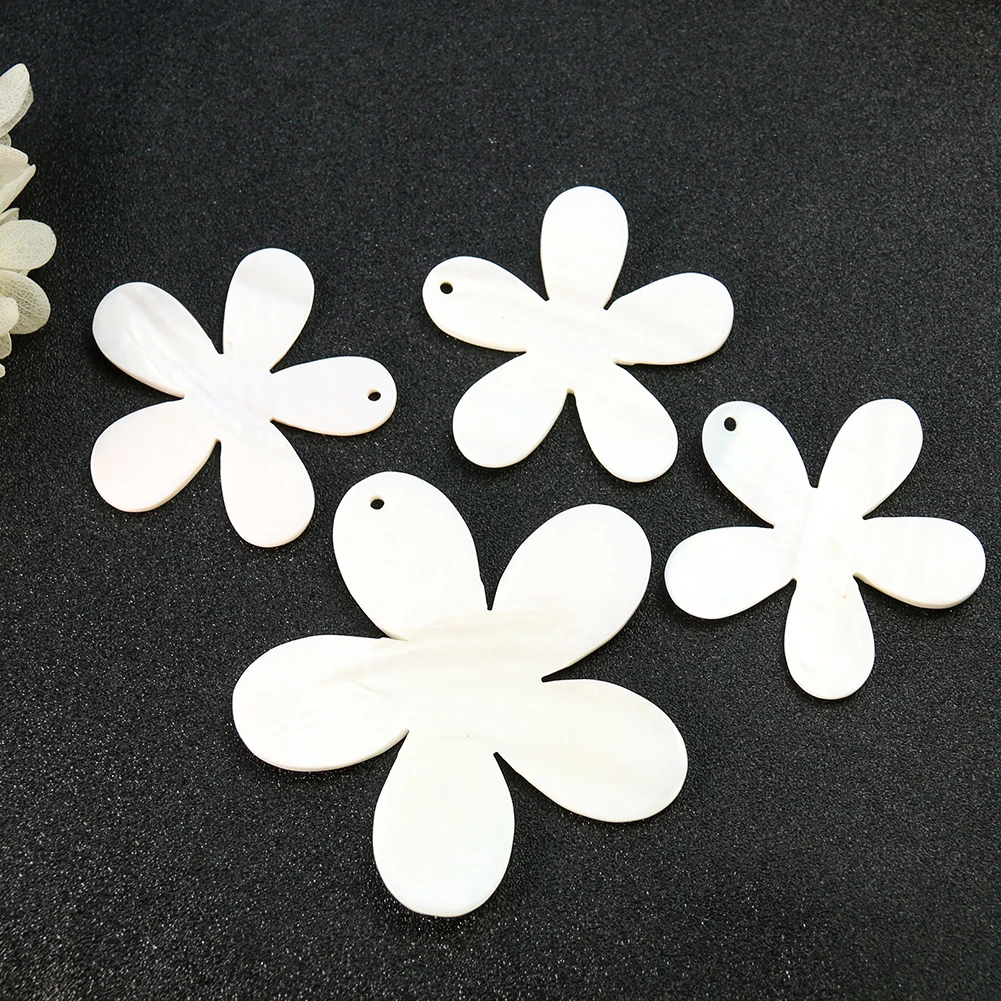 1PC Natural White Flower Shell Pendant Handmade Mother of Pearl Shell for DIY Jewlery Charms Making Necklace Earring Accessories