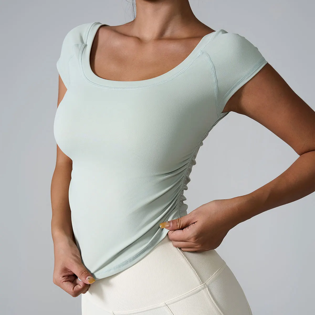 

Tight Athletic Short Sleeves Women Outdoors Quick-Dry Top Female Gym Workout T-Shirt Yoga Clothes Sport Outfit For Woman