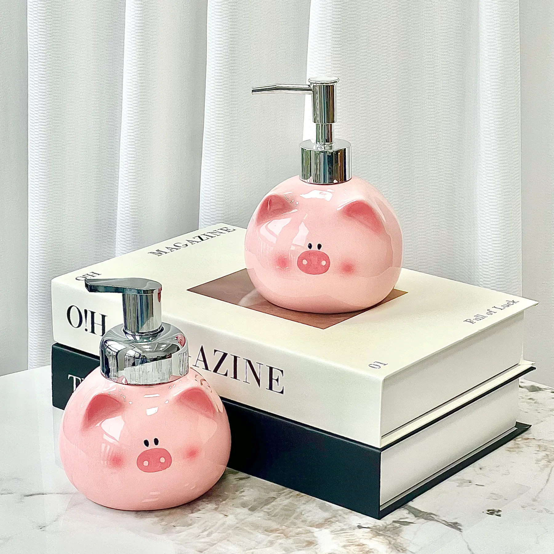 

soap dispenser Creative Cute Pig Hand Wash Bath Gel Shampoo Dispensing Bottle Ceramic Toilet Bathroom Press Bottle dispenser