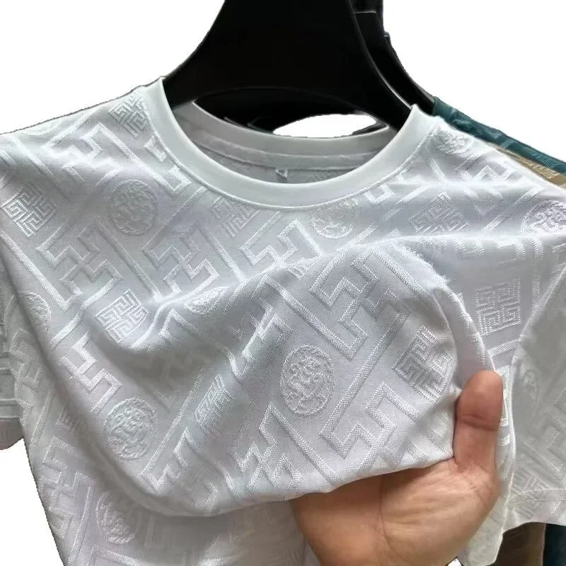 الرجال الصيف جديد الحرير الجليد قصيرة الأكمام المطبوعة تي شيرت جولة الرقبة شعور رائع عارضة أعلى قاعدة قميص رقيقة تنفس المحملة